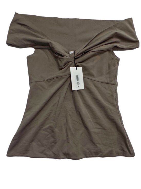 Original Contour Twist Off-shoulder Top - Picture 3 of 4